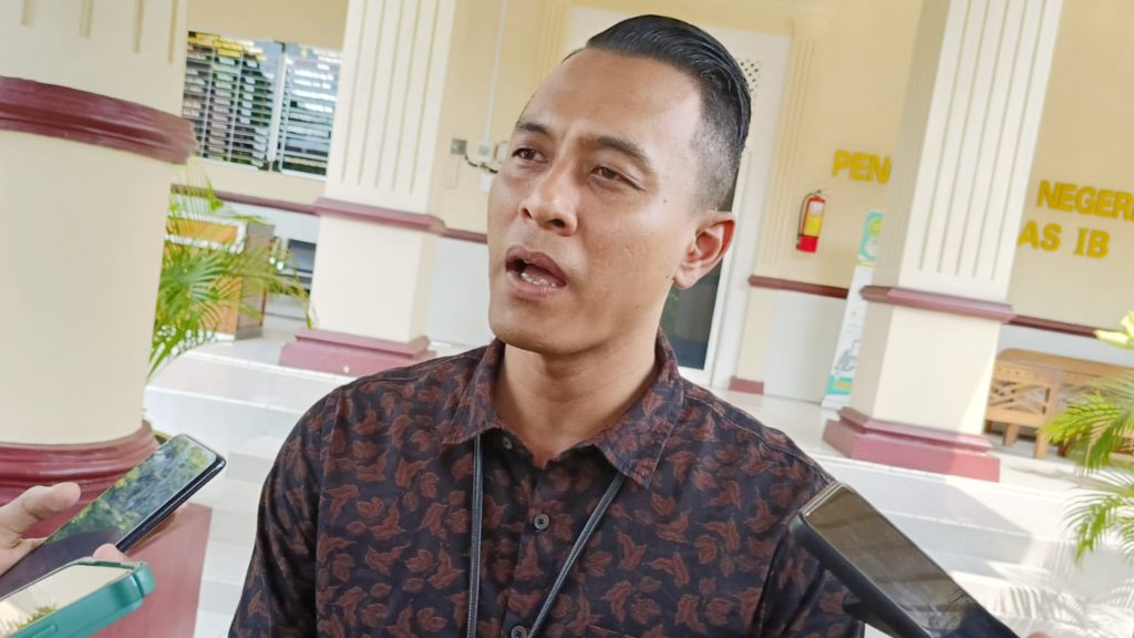 Cari Keadilan, Mbah Darmi Tuban Ajukan Banding Usai Divonis 1,5 Bulan Penjara Gegara Pukul Tangan&nbsp;Ponakan