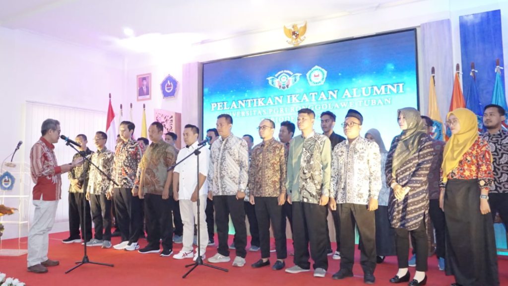 Resmi Dilantik, IKA Unirow Tuban Komitmen Beri Kontribusi untuk Kemajuan Kampus dan&nbsp;Alumni