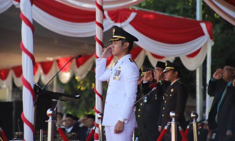 Upacara Bendera HUT ke-79 RI, Bupati Tuban: Lebih Dekat Dengan&nbsp;Warga